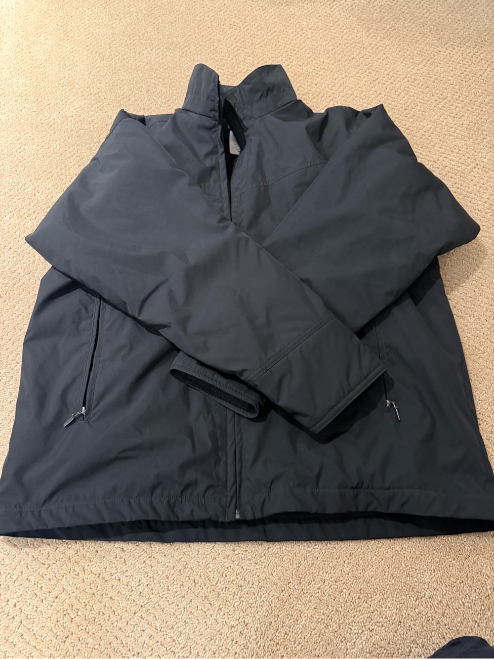 Patagonia Men's Dark Gray/Black Performance Jacket